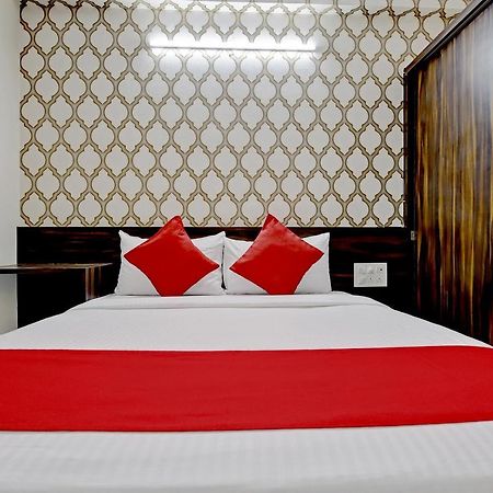 โอโย 13933 วาร์ซิตี้ เพิร์ล Hotel บังกาลอร์ ภายนอก รูปภาพ